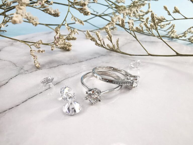 Ehering Sets für Sie und Ihn – Ihre Auswahl bei Cartier & Co.