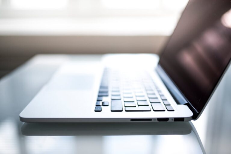 Verlobungsring Konfigurator – Erstellen Sie den perfekten Antragsring online